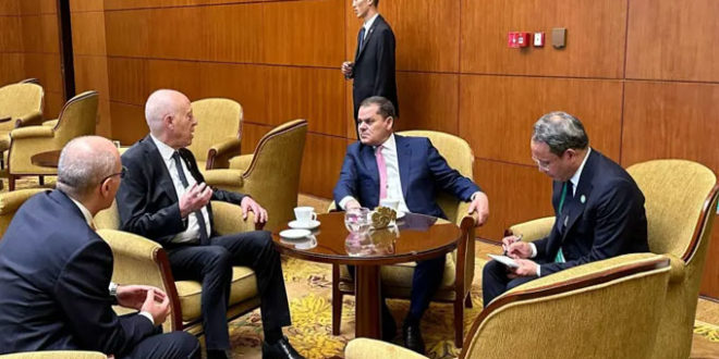 سعيّد وعبد الحميد الدبيبة يناقشان افتتاح معبر رأس جدير.. – المصدر تونس سعيّد وعبد الحميد الدبيبة يناقشان افتتاح معبر رأس جدير.. – المصدر تونس