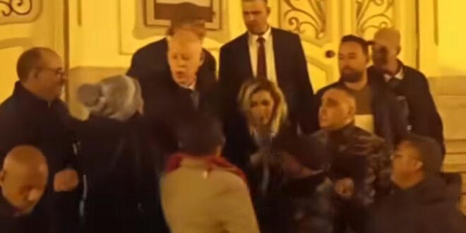 سعيد يتحول الى شارع الحبيب بورقيبة فجر الاحتفال بعيد الثورة 