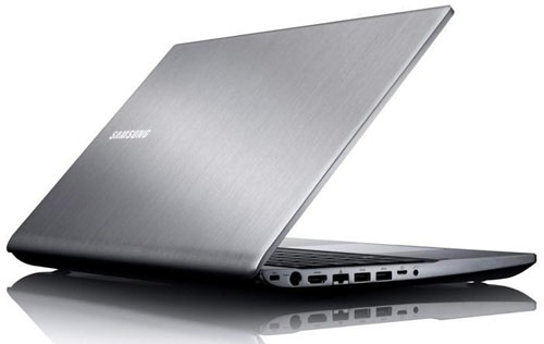 Samsung-Series-7-Chronos-laptop-02_05